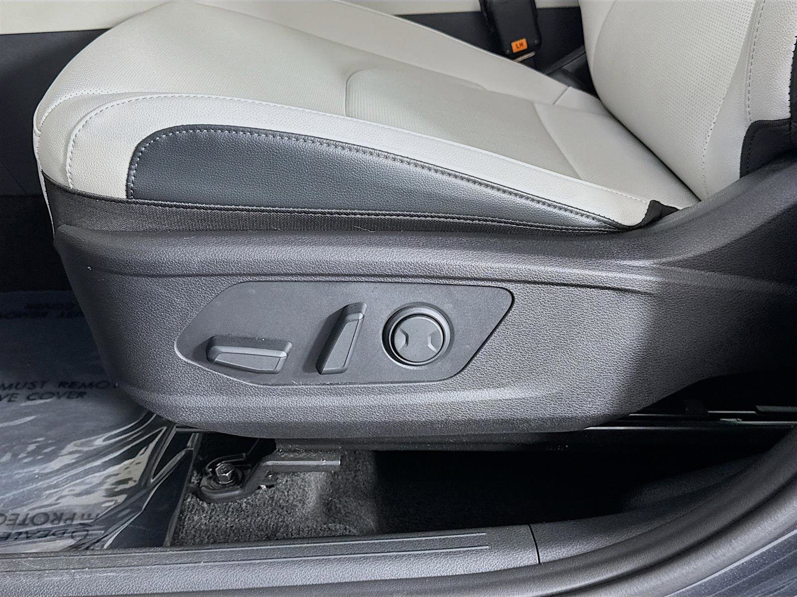 2023 Kia Sportage EX photo 16