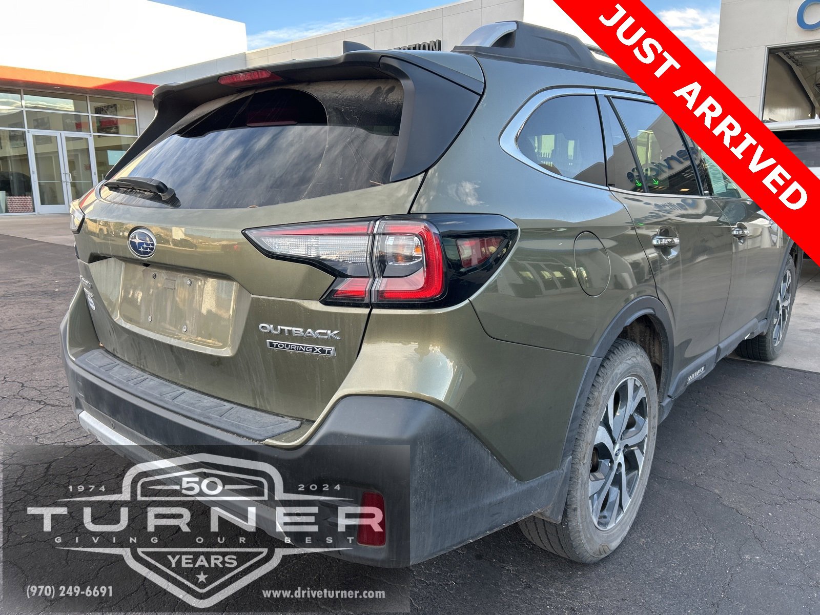 2020 Subaru Outback Touring XT photo 2