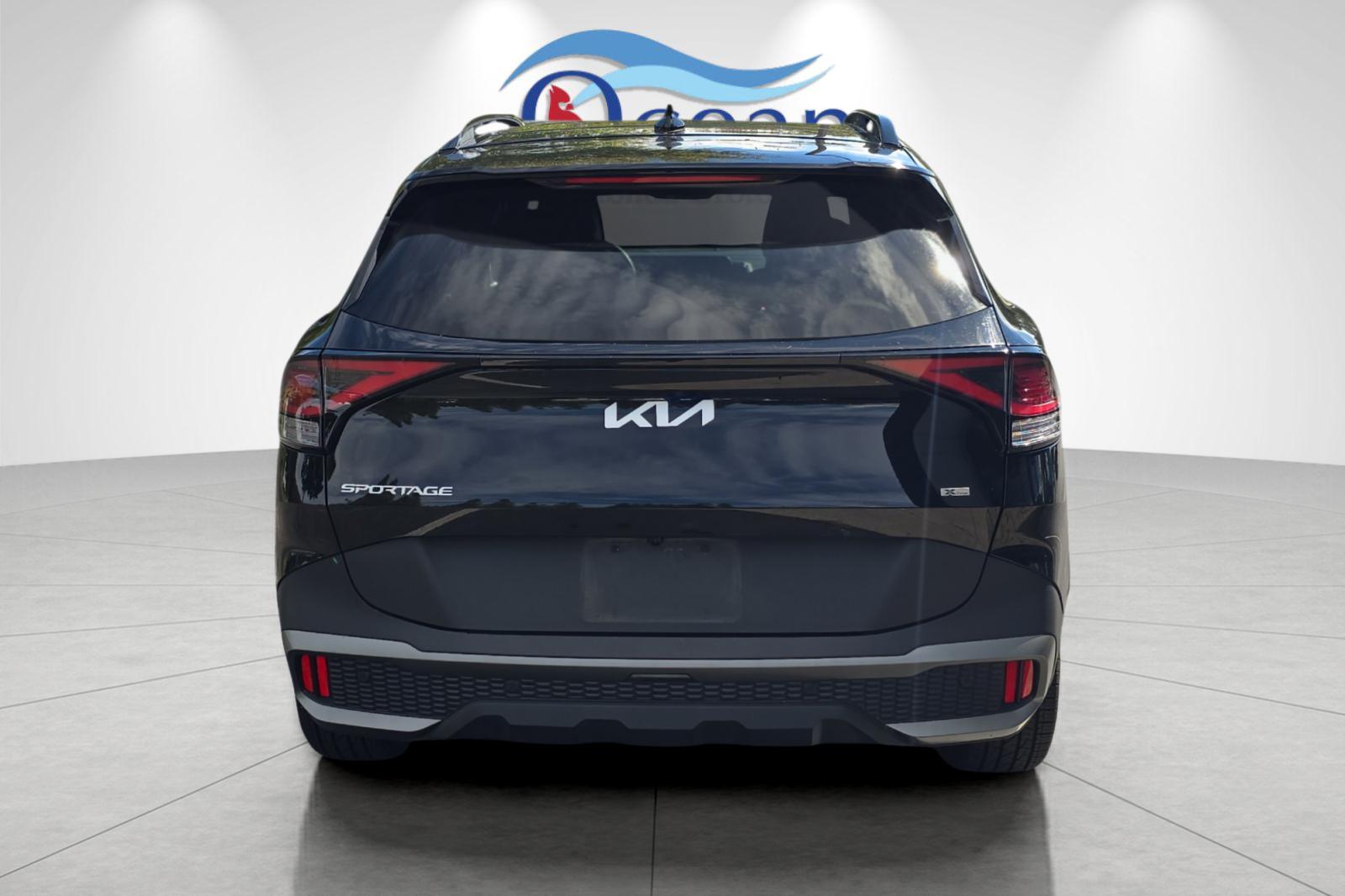 2023 Kia Sportage X-Line photo 2