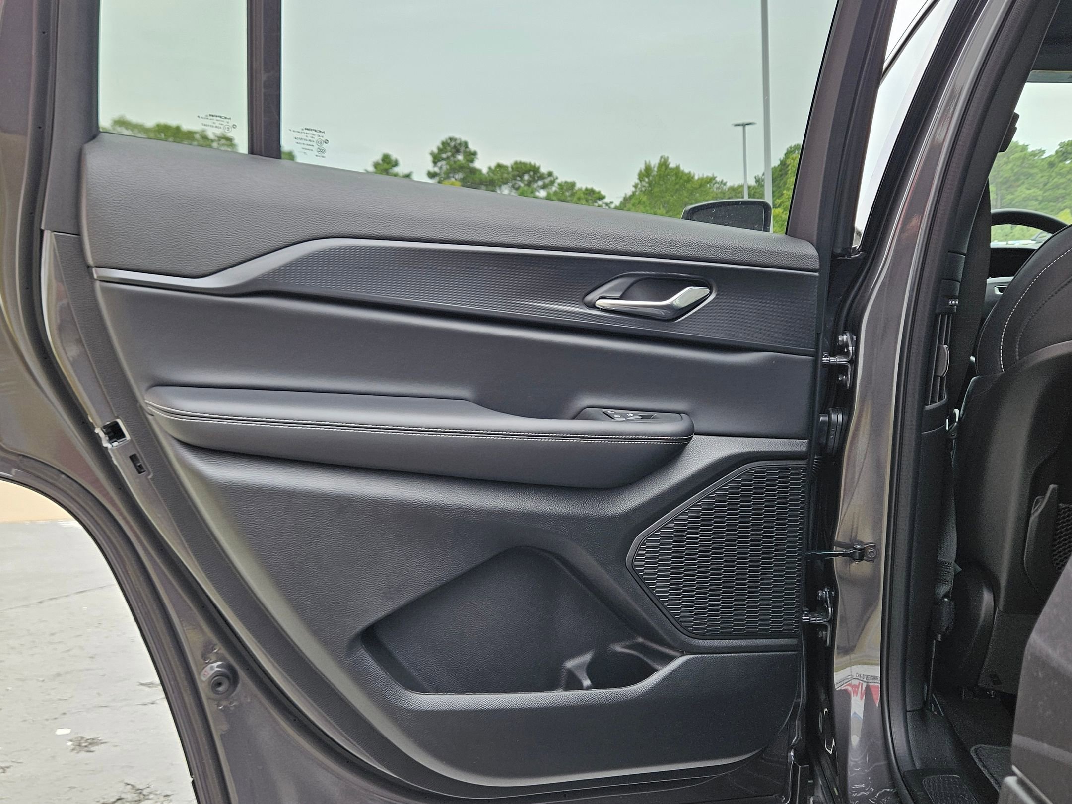 2025 Jeep Grand Cherokee Laredo X photo 20