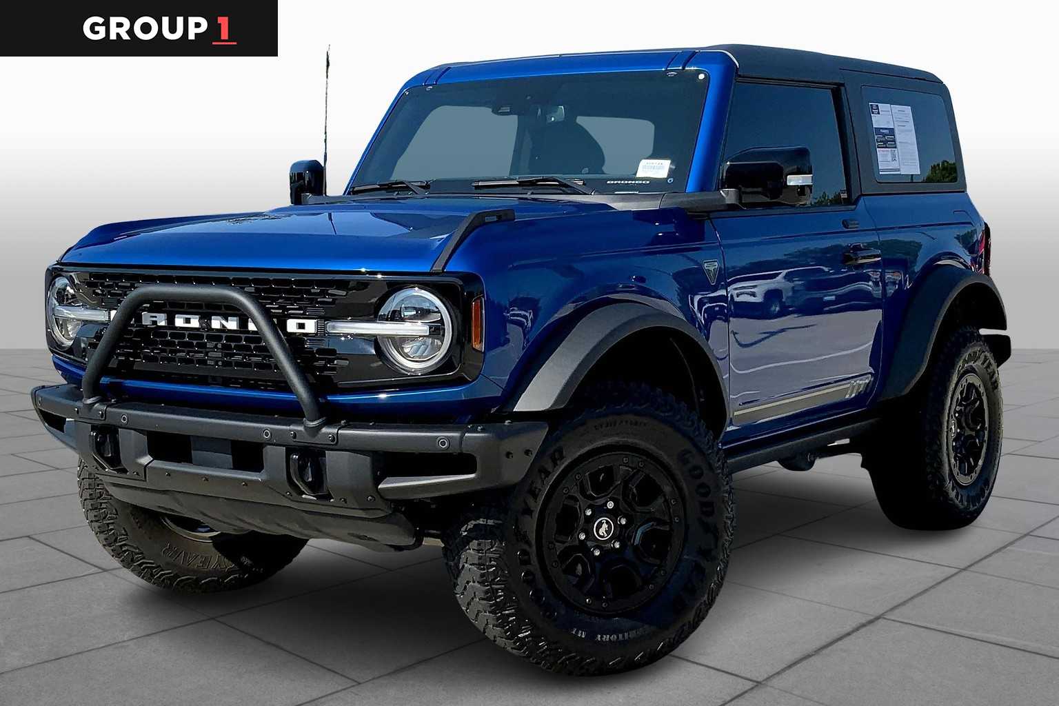 2021 Ford Bronco 2-Door First Edition's photo