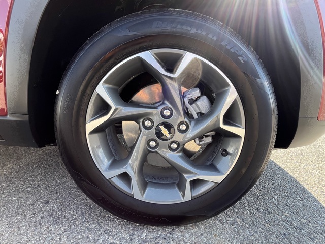 2024 Chevrolet Trax LT photo 9