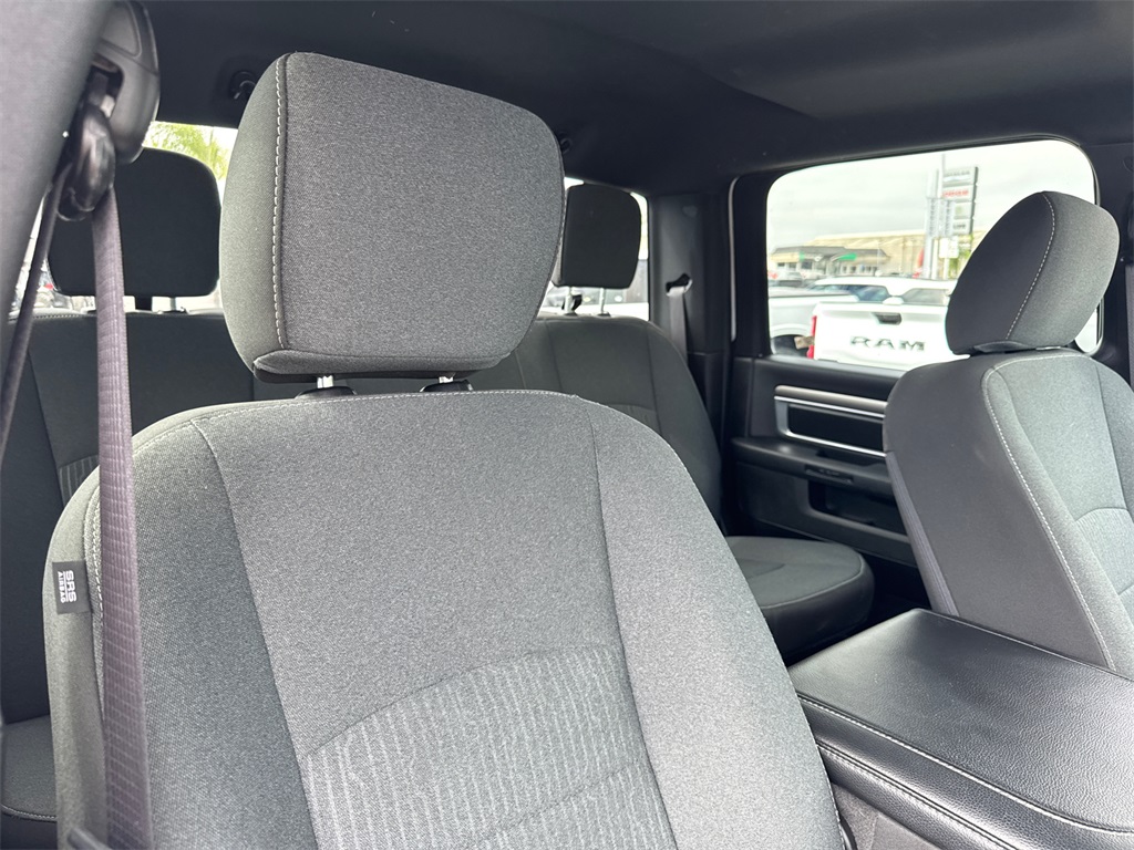 2024 Ram 1500 Classic Warlock photo 13