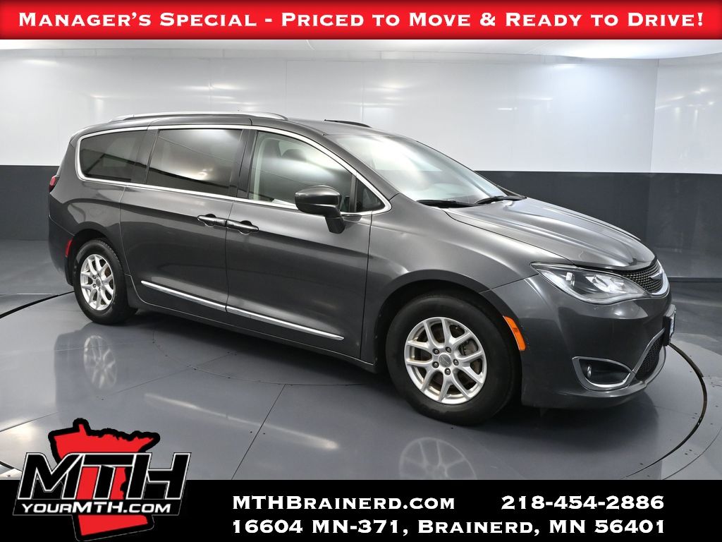 2020 Chrysler Pacifica Touring L