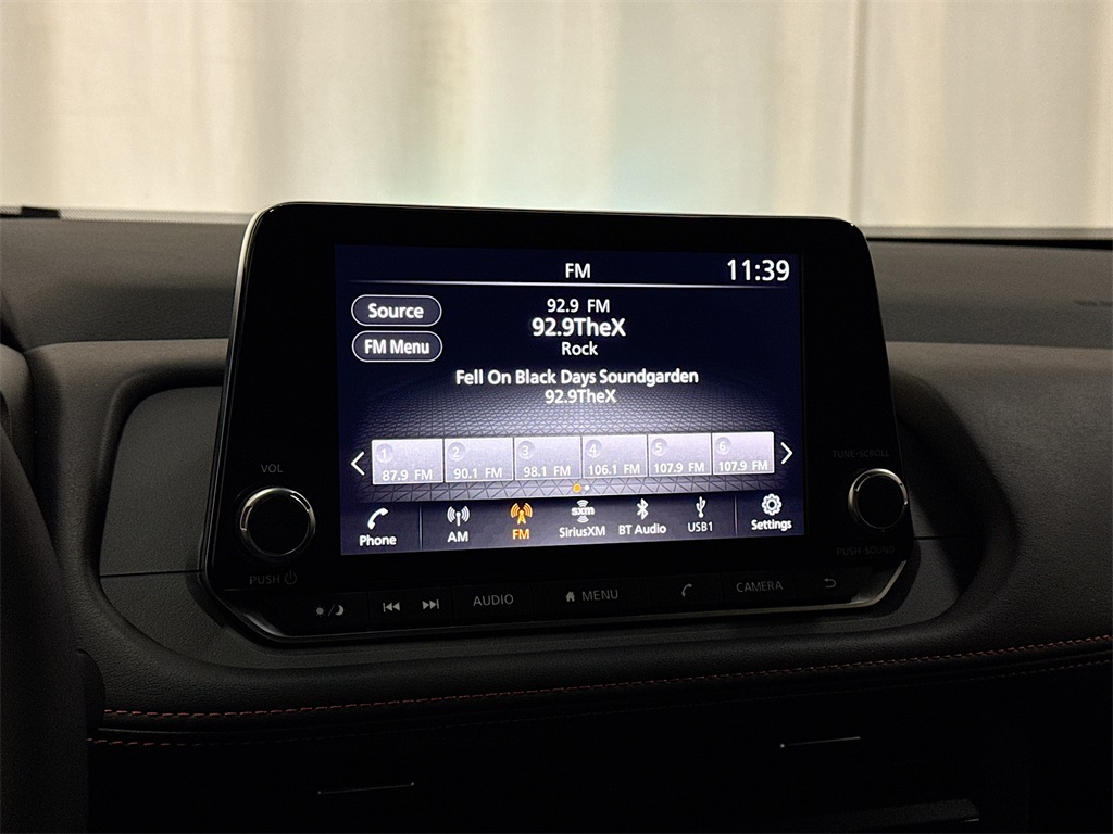 2026 Nissan Rogue SV photo 25