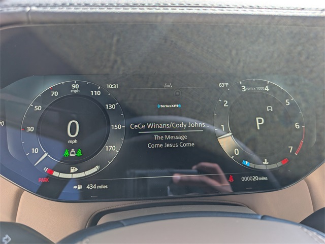 2025 Land Rover Range Rover SE photo 9