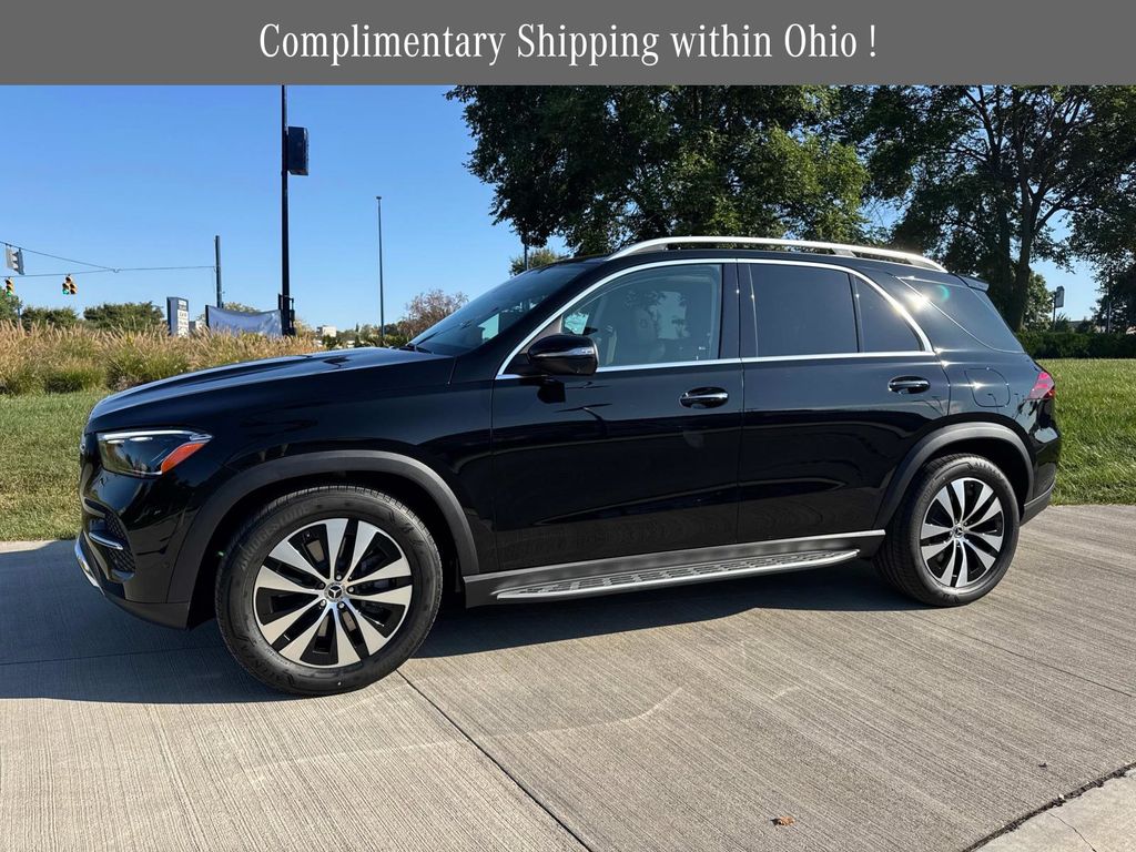 2026 Mercedes Benz GLE 450e 4MATIC photo 2