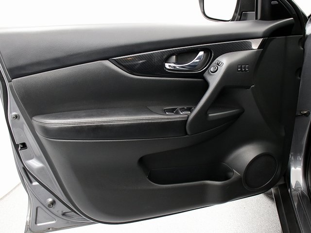 2018 Nissan Rogue SL photo 23