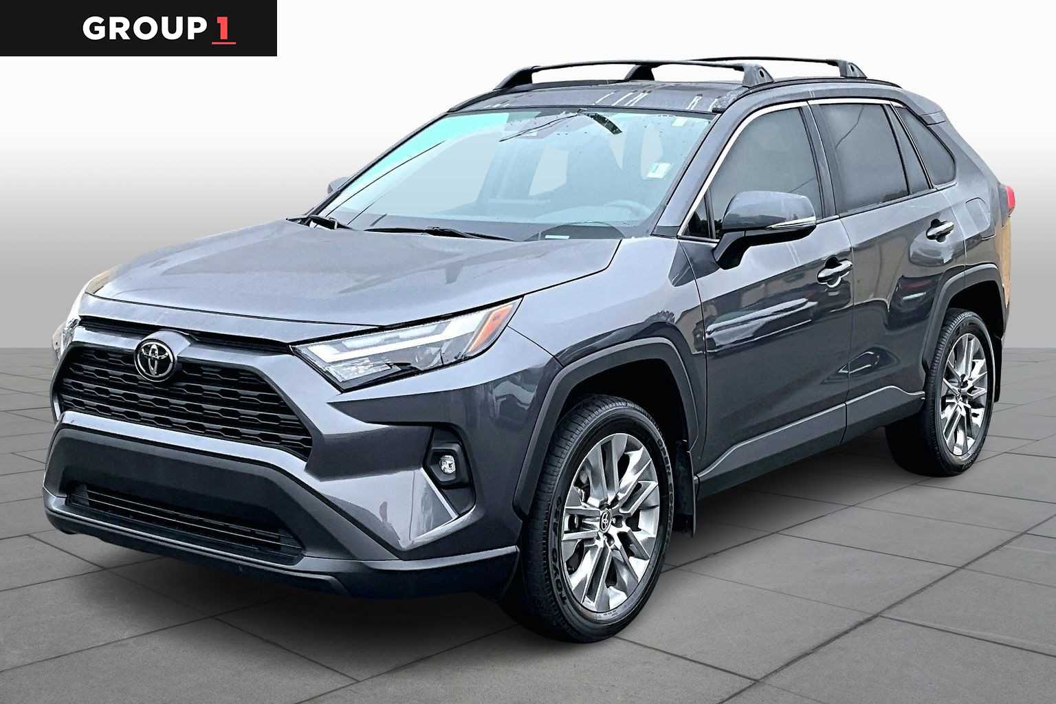 2024 Toyota RAV4 XLE Premium's photo