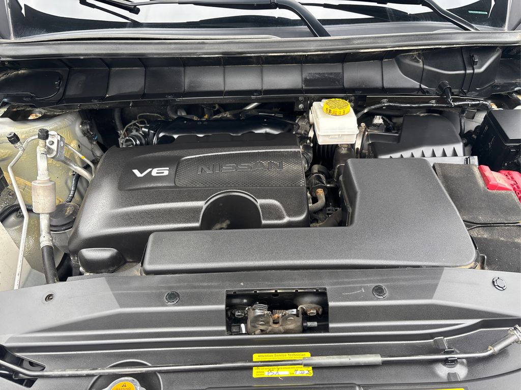 2022 Nissan Pathfinder SL photo 12