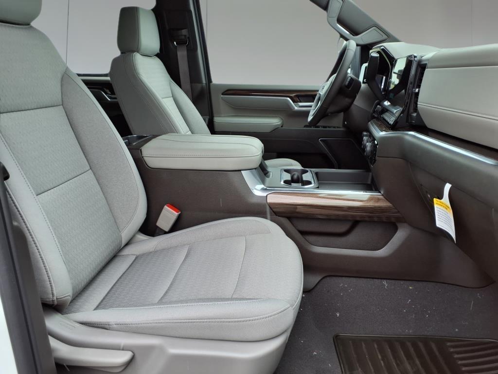2025 Chevrolet Silverado 2500HD LT photo 22