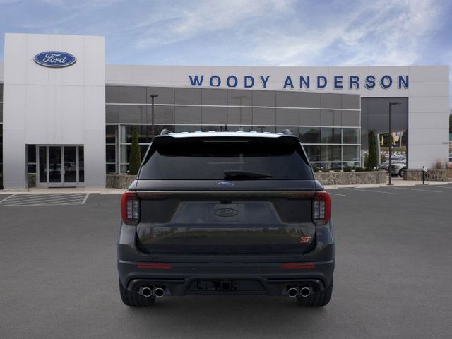 2026 Ford Explorer ST photo 3
