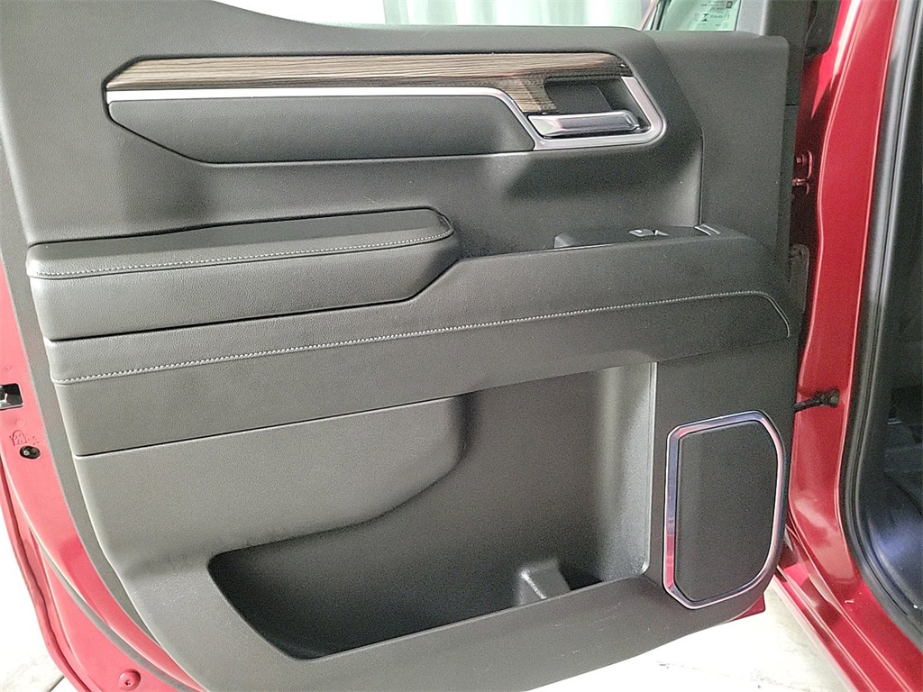 2024 CHEVROLET SILVERADO - Image 22