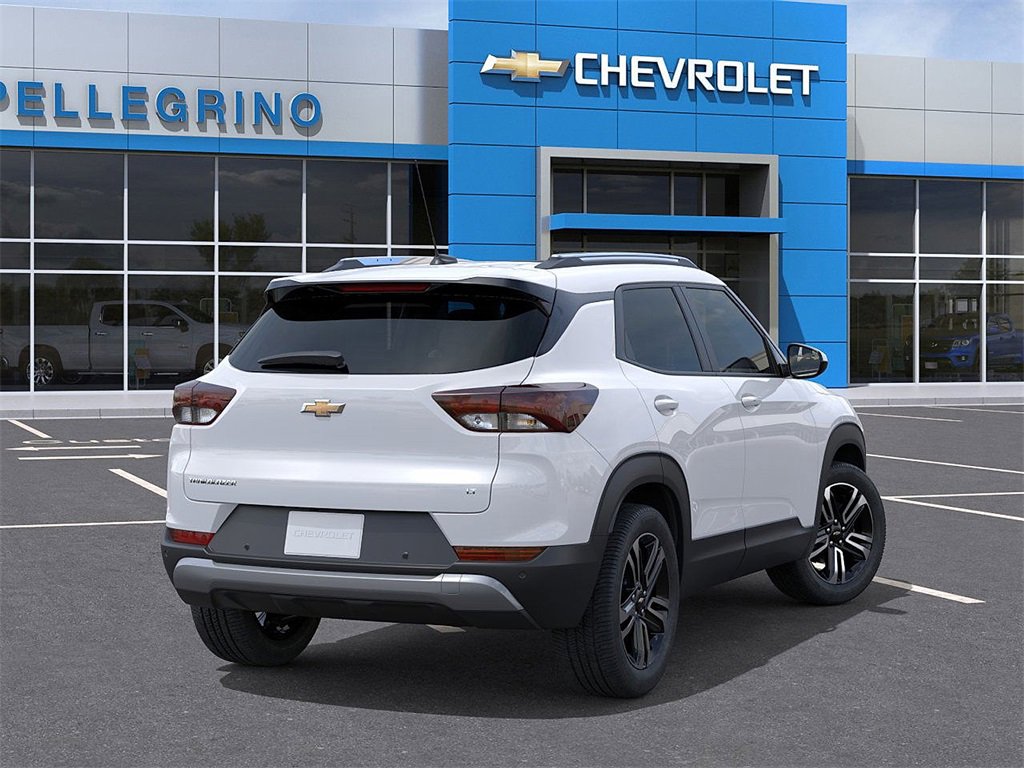 2026 Chevrolet Trailblazer LT photo 4