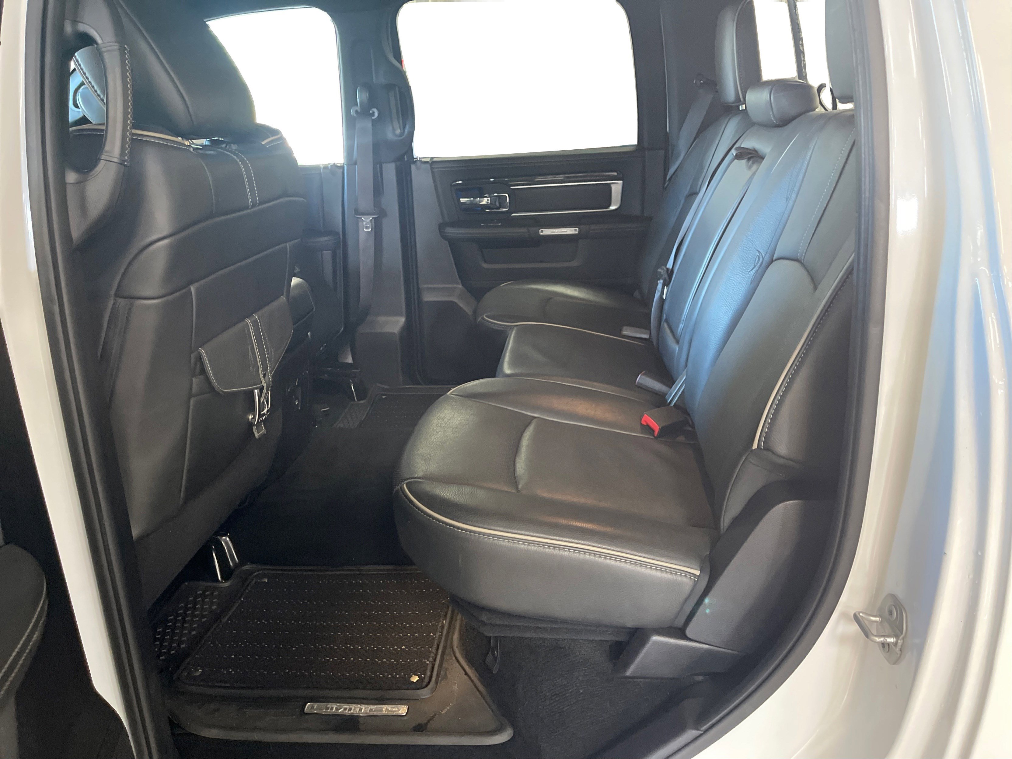 2015 Ram 1500 Laramie Limited photo 12