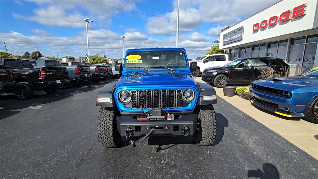 2024 Jeep Wrangler Rubicon photo 2