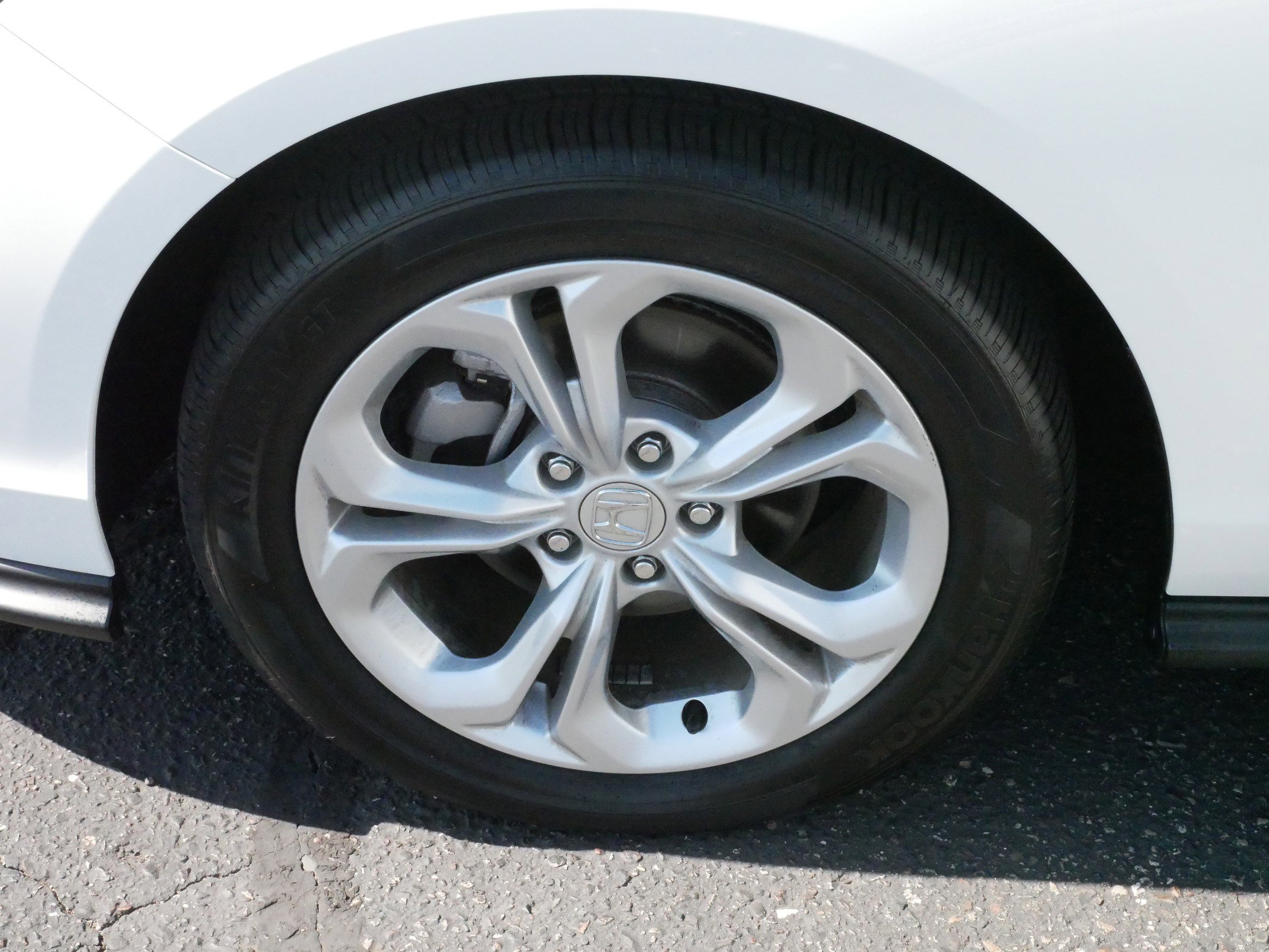 2024 Honda Accord LX photo 15