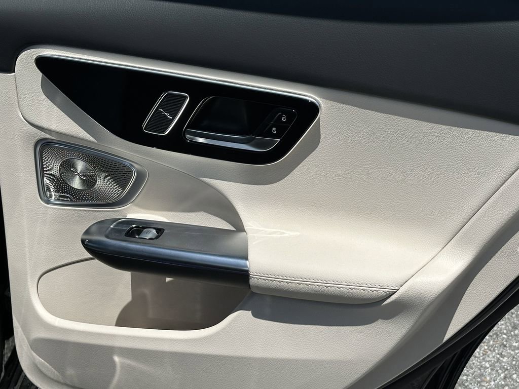 2025 Mercedes Benz C 300 4MATIC Sedan photo 19