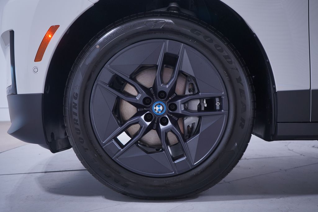 Used 2025 BMW iX Base with VIN WB523CF08SCT04232 for sale in Ontario, CA