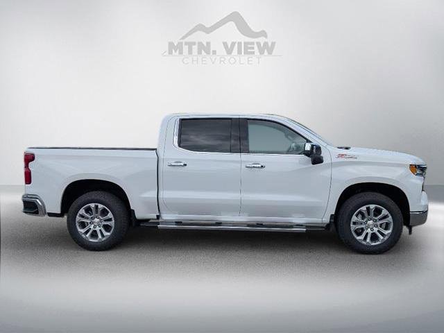 2025 Chevrolet Silverado 1500 LTZ photo 3