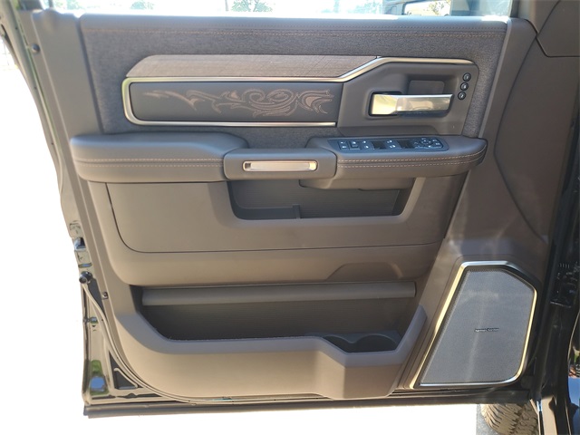 2026 Ram 2500 Longhorn photo 17