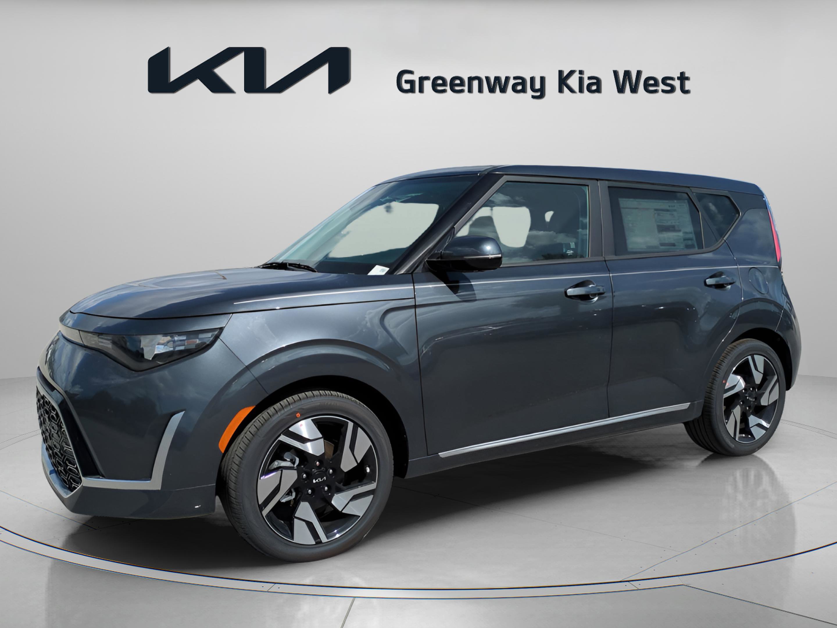 2025 Kia Soul GT-Line photo 3
