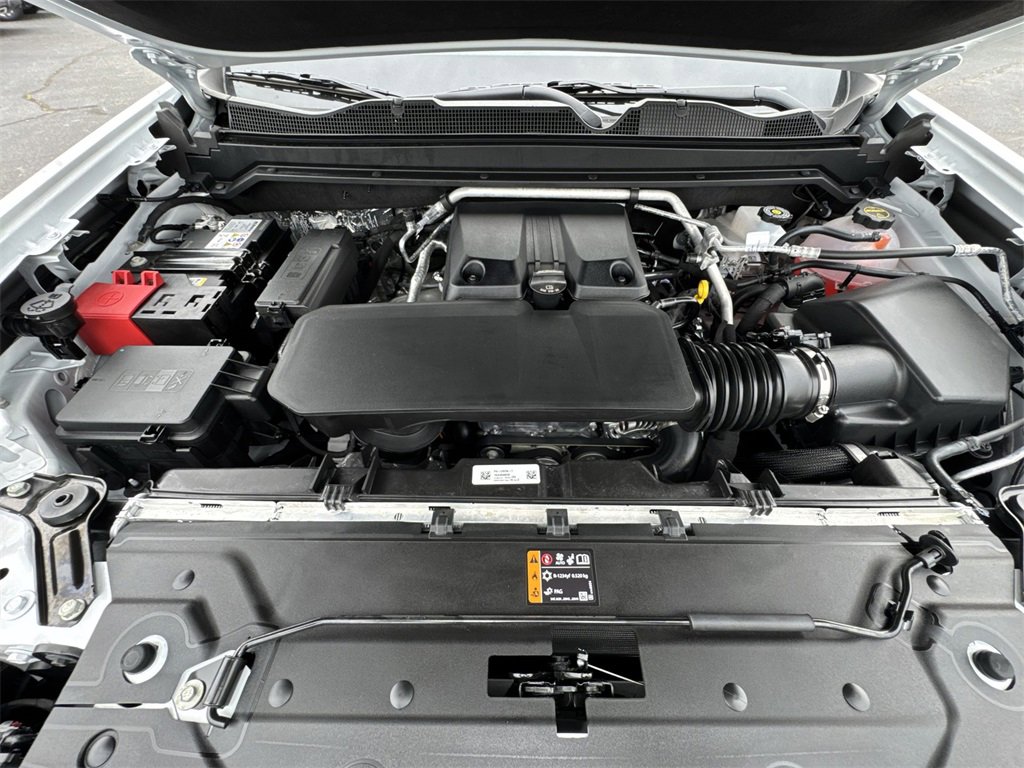 2025 Chevrolet Colorado LT photo 23