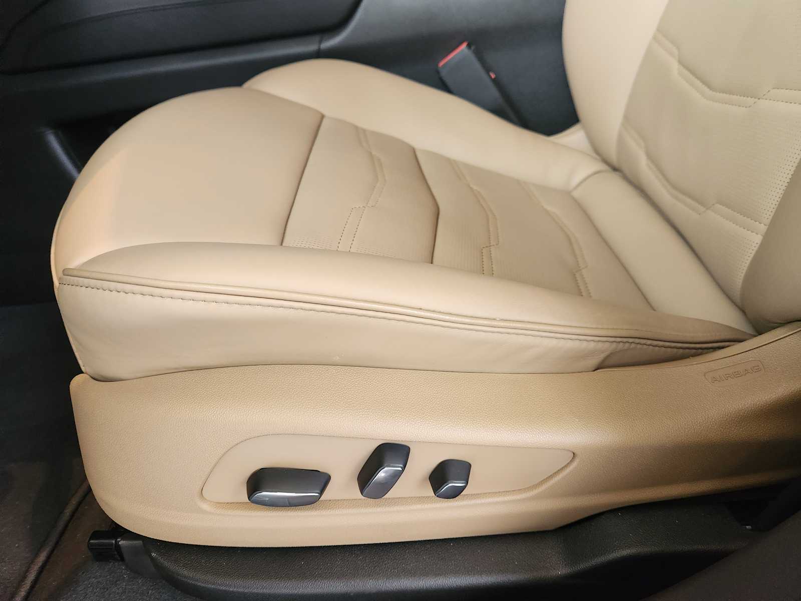 2024 Cadillac XT5 Platinum Premium Luxury photo 20