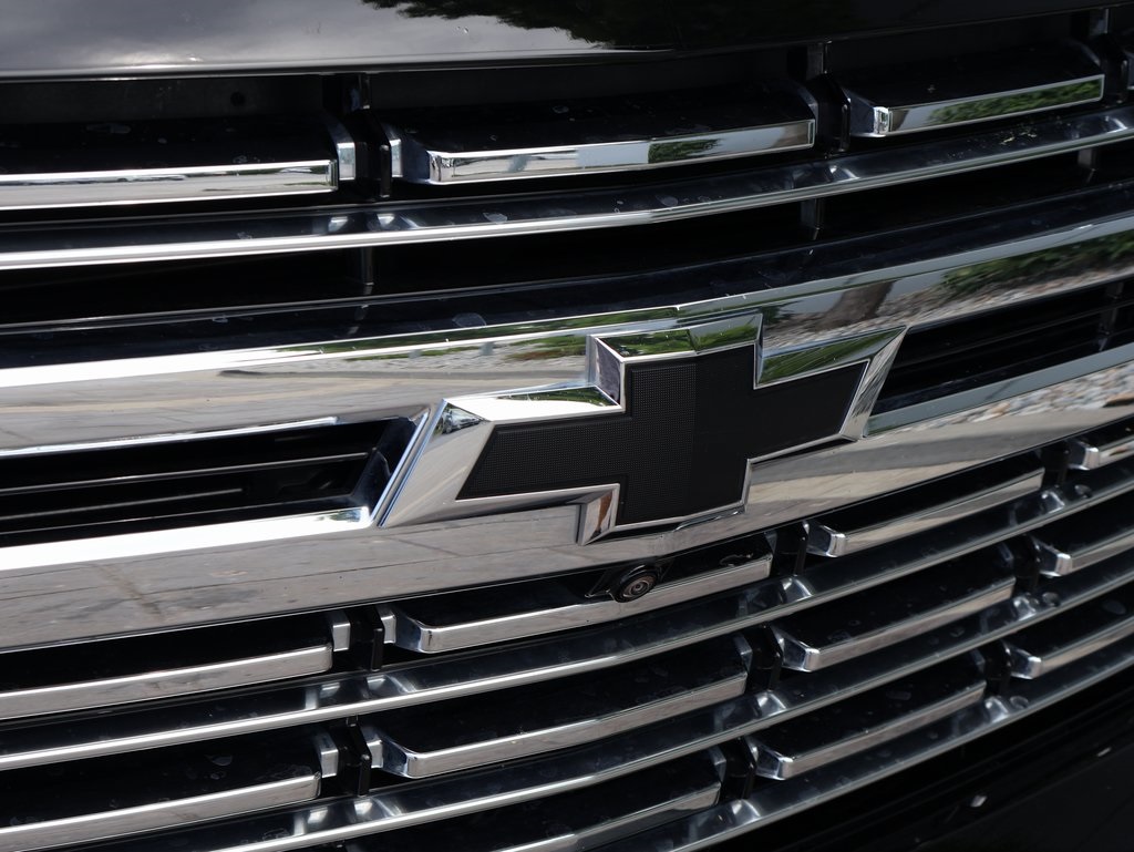 Used 2023 Chevrolet Tahoe Premier with VIN 1GNSKSKD5PR510386 for sale in Kansas City