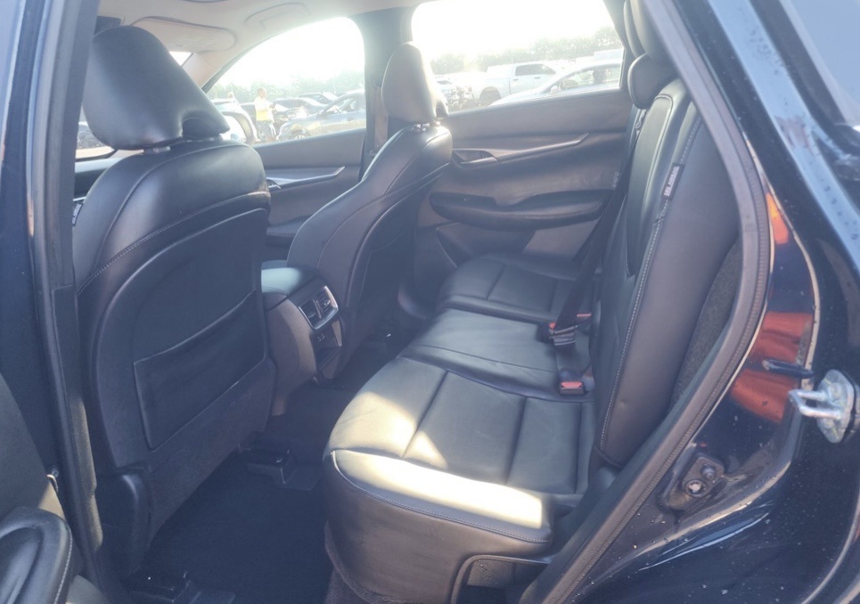2024 Infiniti QX50 Luxe photo 11