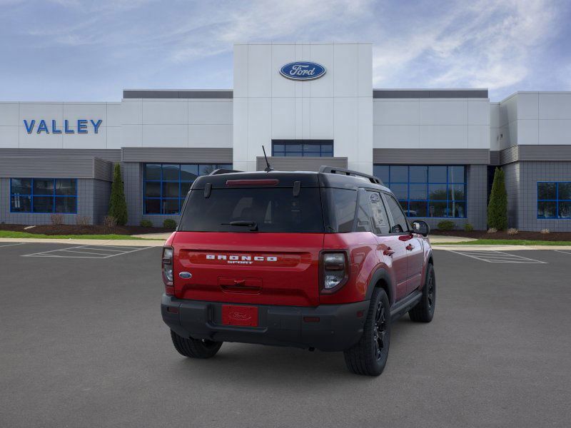 2025 Ford Bronco Sport Outer Banks photo 2