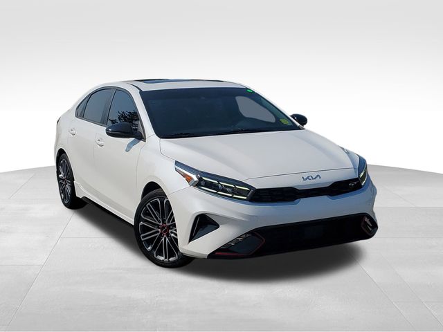 2023 Kia Forte GT's photo