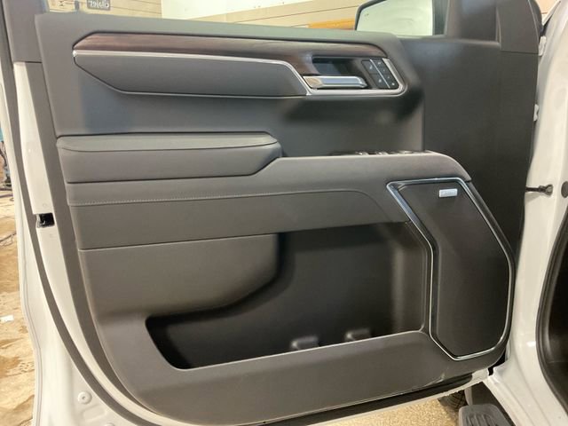 2025 Gmc Sierra 1500 SLT photo 18