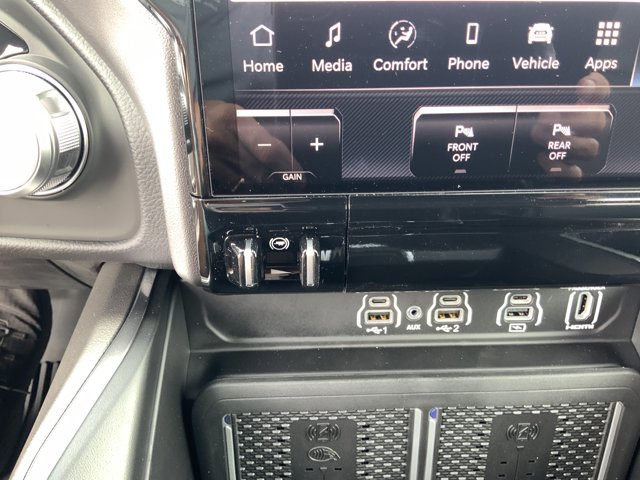 2026 Ram 1500 Laramie photo 39