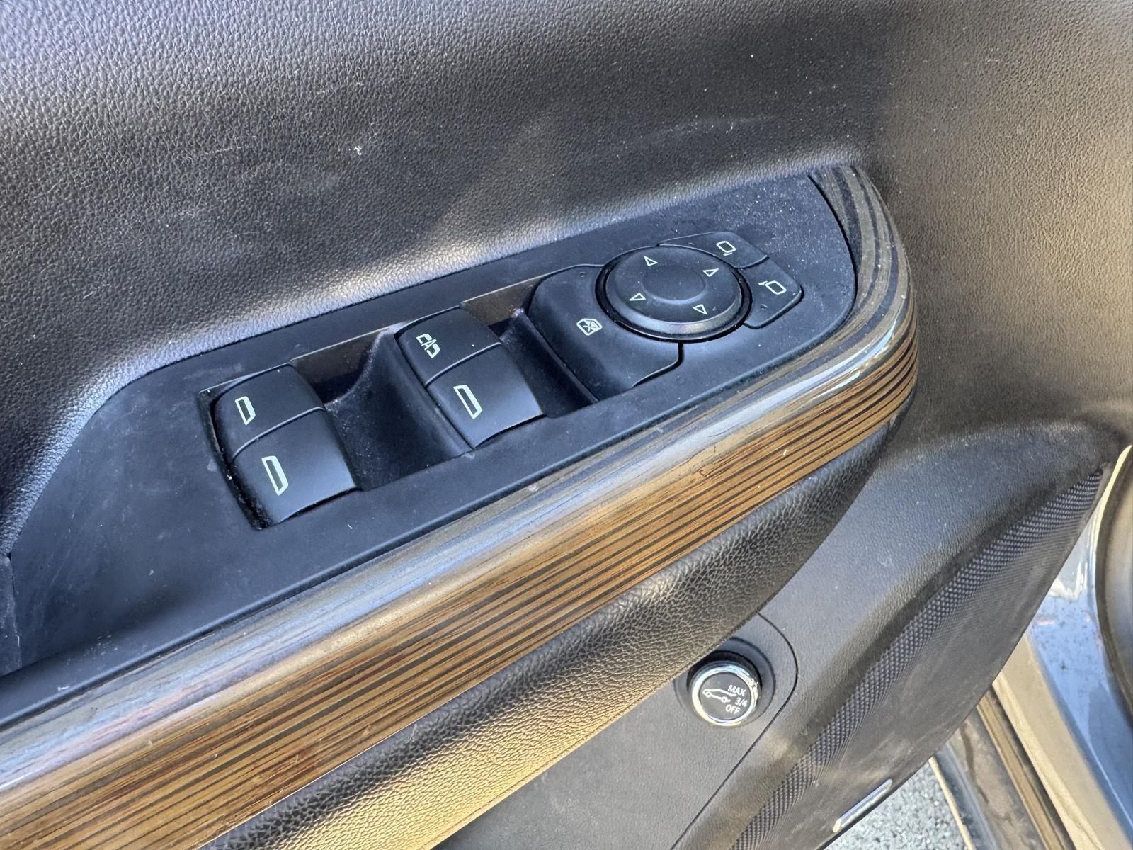 2021 Gmc Acadia SLE photo 8