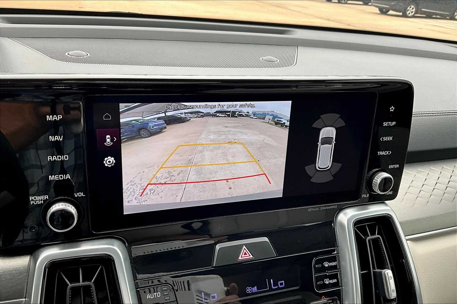 2022 Kia Sorento Plug-In Hybrid SX photo 23
