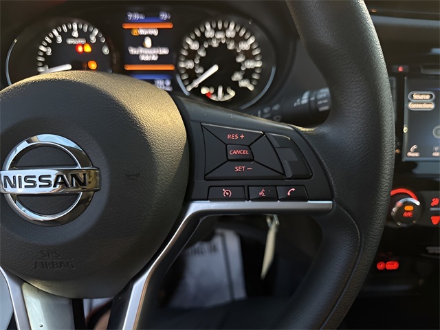 2020 Nissan Rogue Sport S photo 21