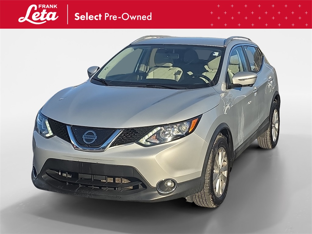 2018 Nissan Rogue Sport SV's photo