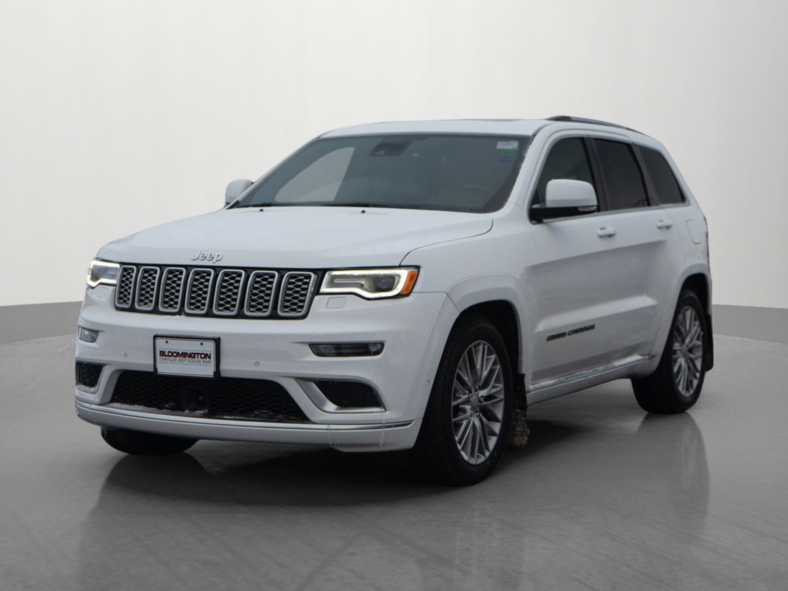 2018 Jeep Grand Cherokee Summit photo 2