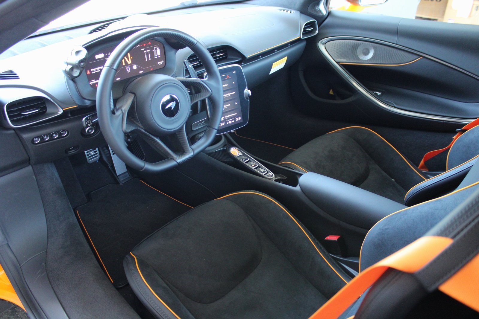 2025 Mclaren ARTURA Spider photo 4
