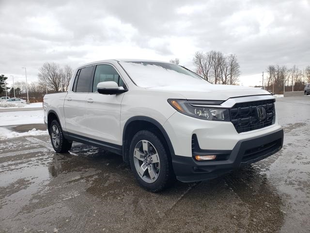 2024 Honda Ridgeline RTL photo 2