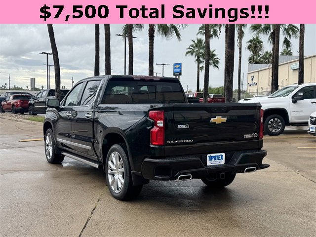 2026 Chevrolet Silverado 1500 High Country photo 4