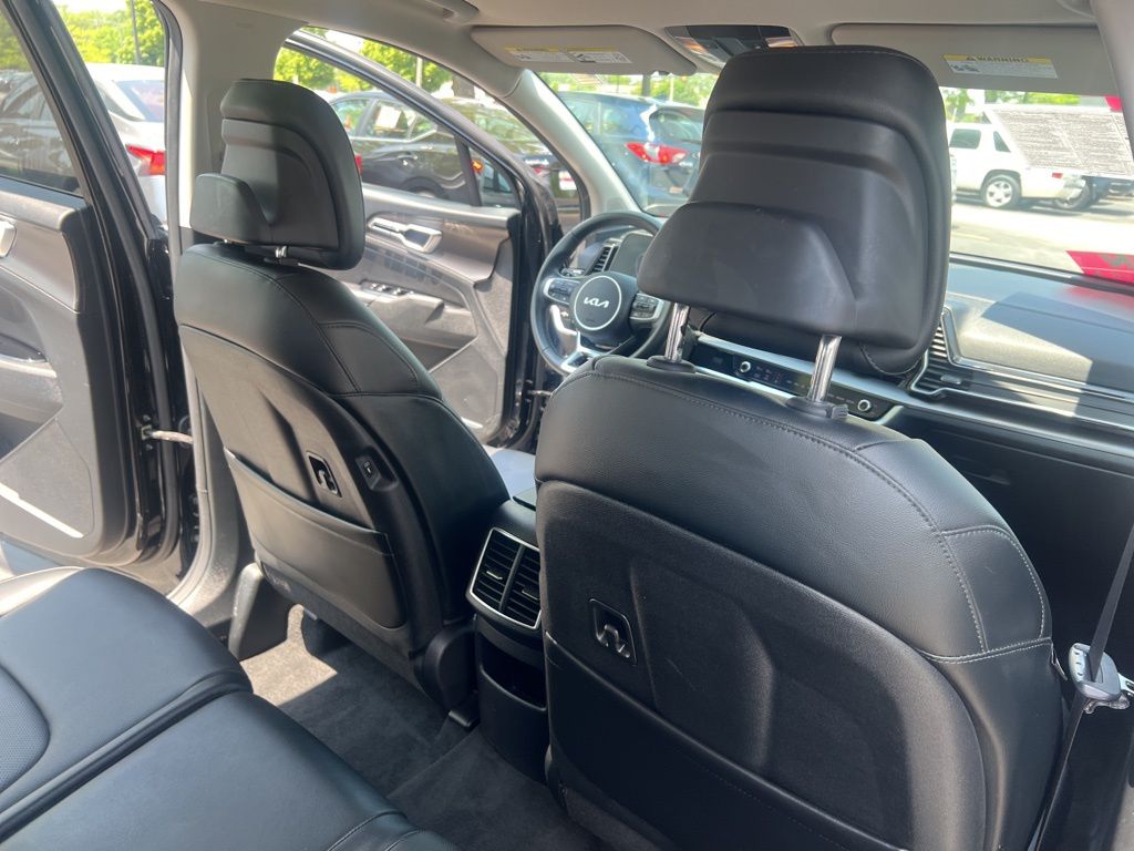 2023 Kia Sportage EX photo 14