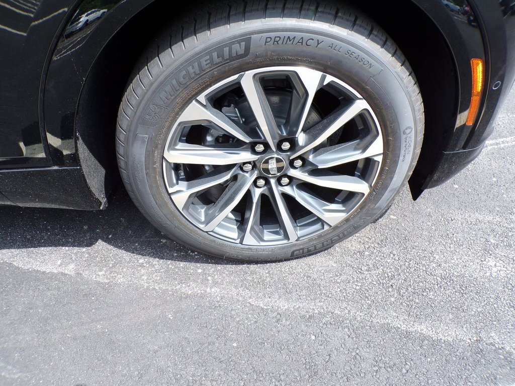 2025 Cadillac Lyriq Sport photo 4