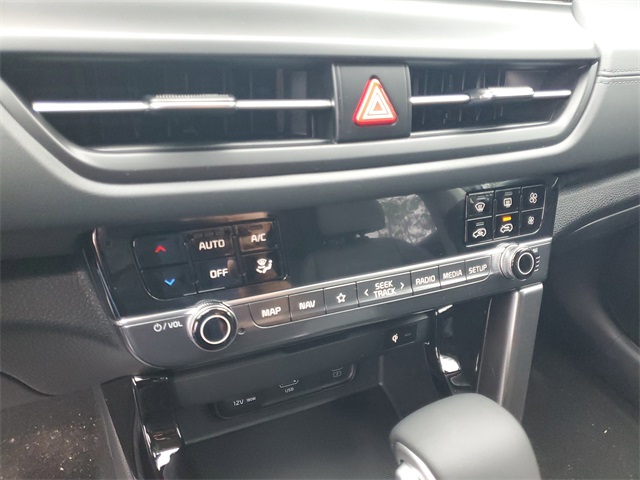 2025 Kia Seltos EX photo 16