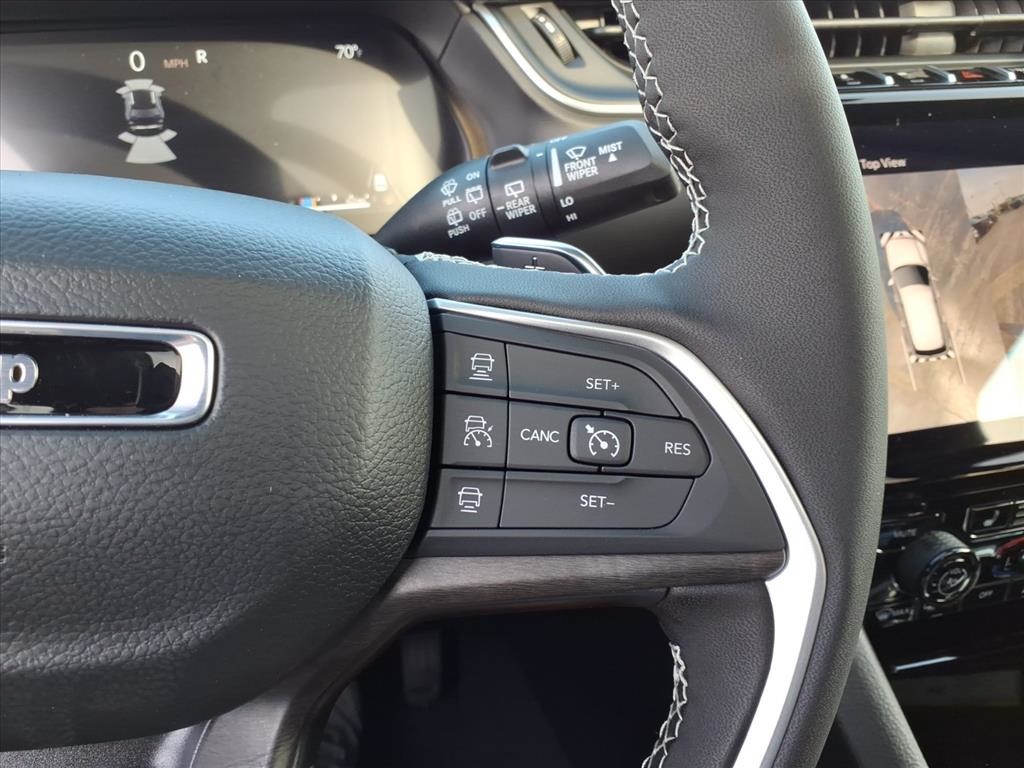 2025 Jeep Grand Cherokee Limited photo 16
