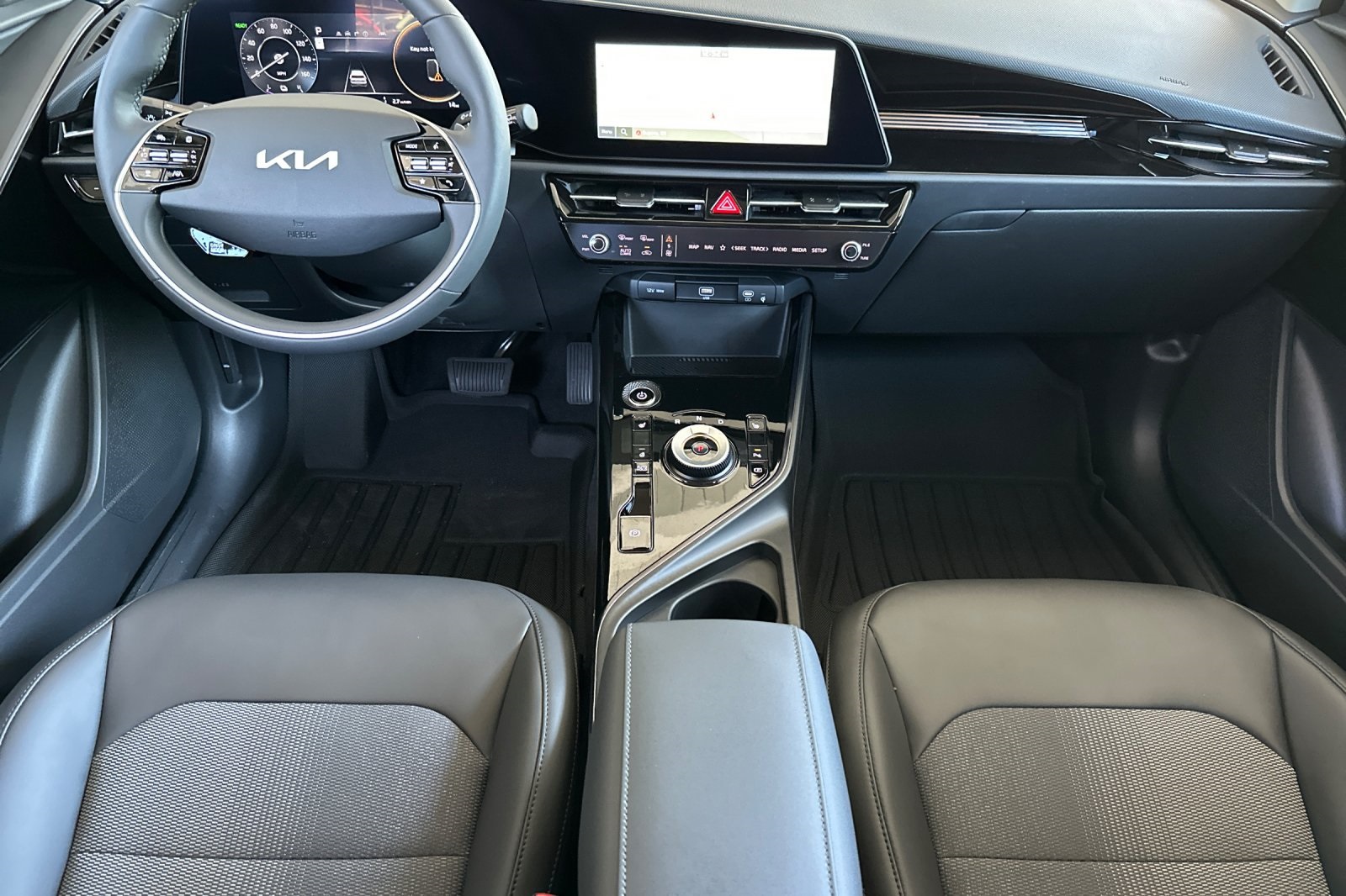 2025 Kia Niro EV Wind photo 9
