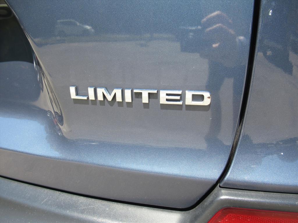 2020 Jeep Cherokee Limited photo 11