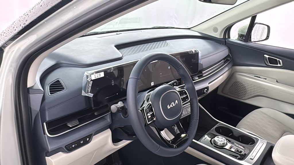 2026 Kia Carnival EX photo 32