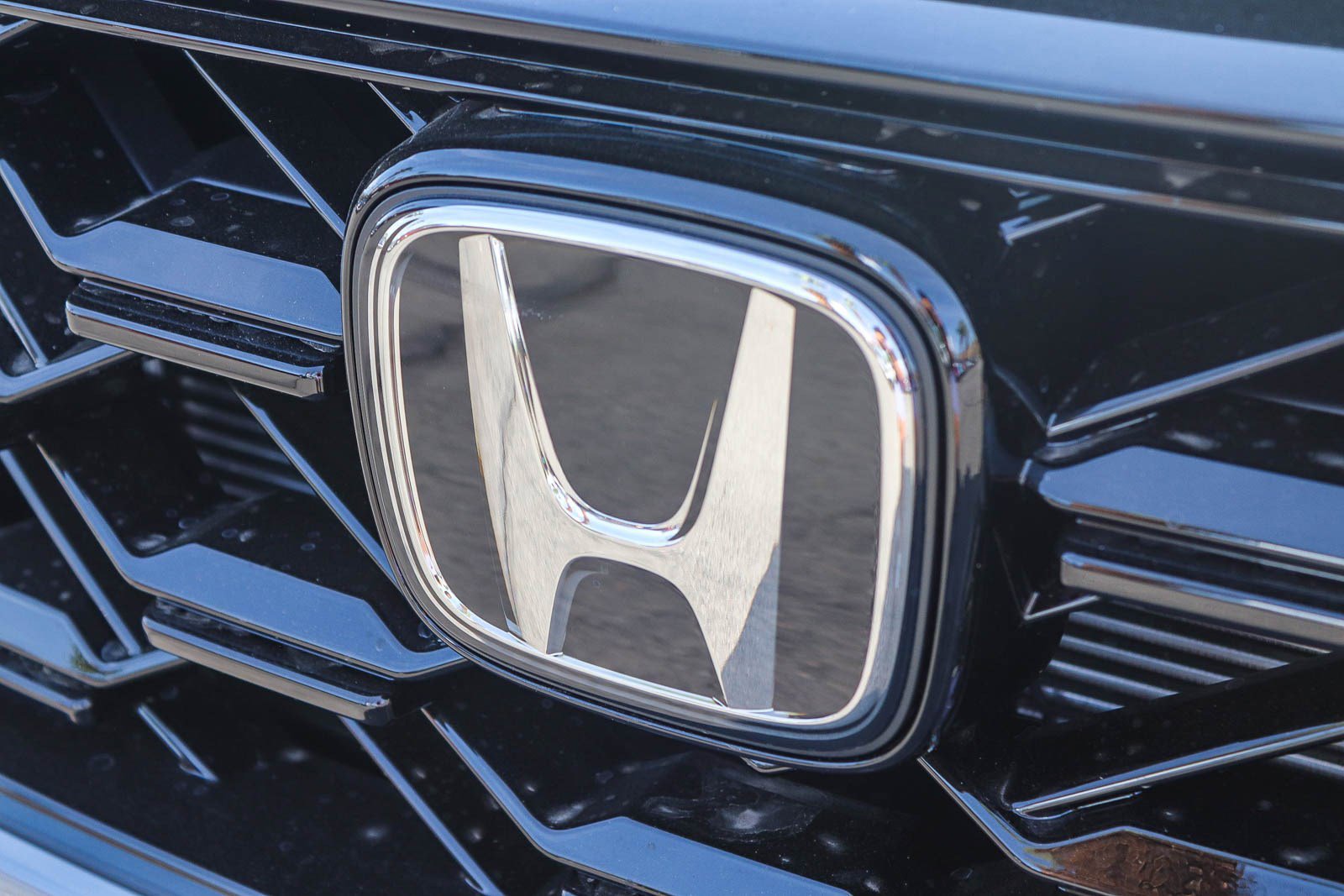 2026 Honda CR-V Hybrid photo 3